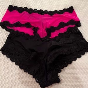 Victoria’s Secret 2 Silky Lace Cheeky Panties Black Fuchsia Pink size Large